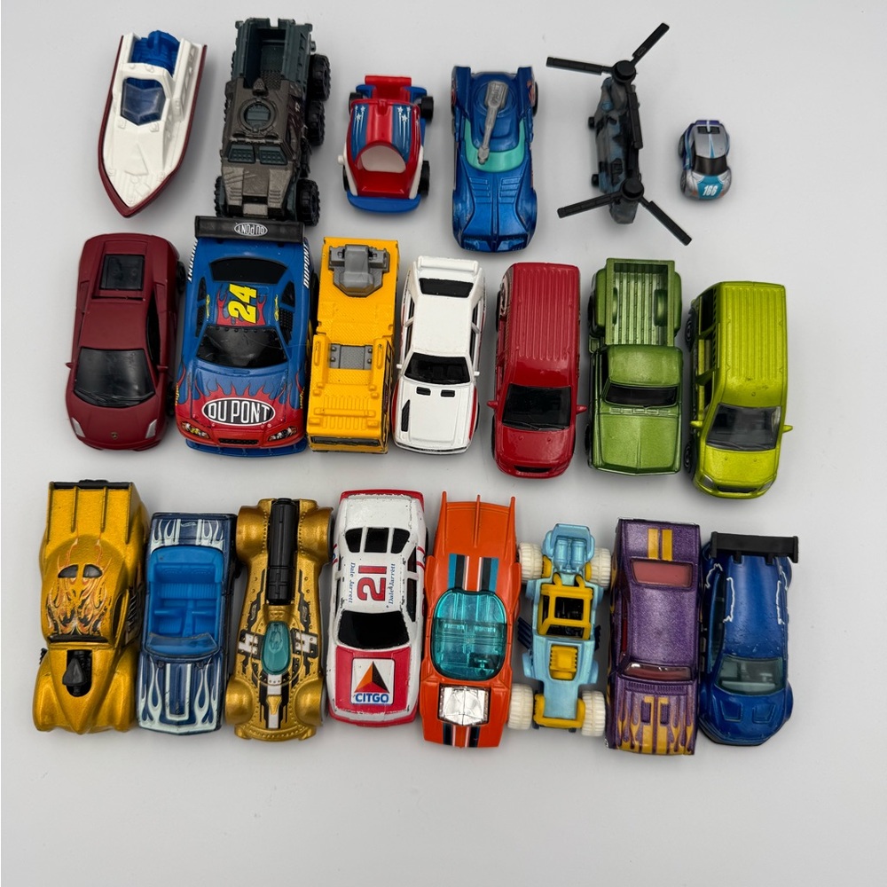 Hot Wheels Matchbox Diecast‎ Car Lot 21pc NASCAR Lamborghini Audi VW Vintage